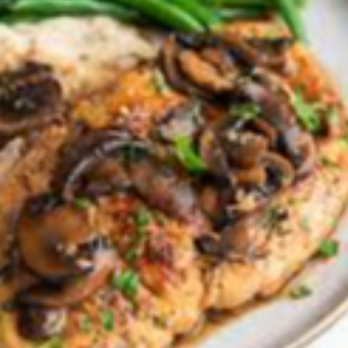Chicken Marsala with Mashed Potatoes and Green Beans