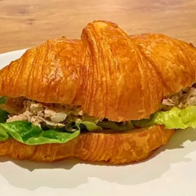 [C4] Tuna & Egg Mayo Croissant