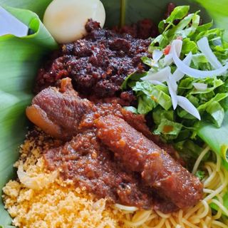 WAAKYE AND PONMO 🌱