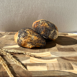 Surdegskubb med vallmofrön 