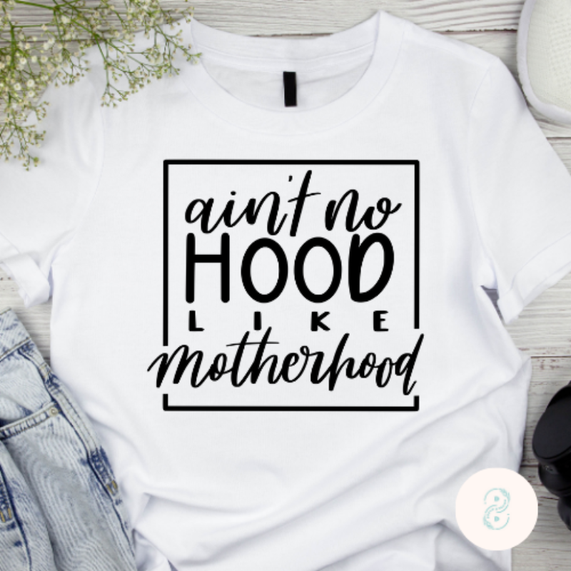 Motherhood T-shirt Large Image