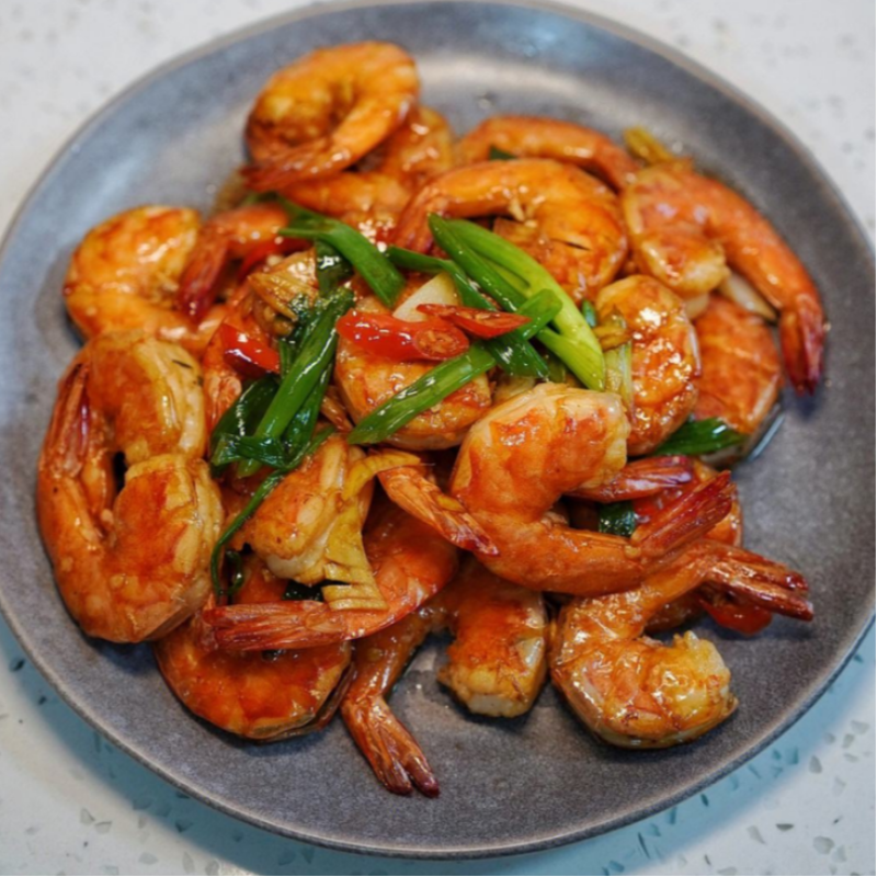 C11) Sautéed Prawns in Spicy Oil 油爆大虾