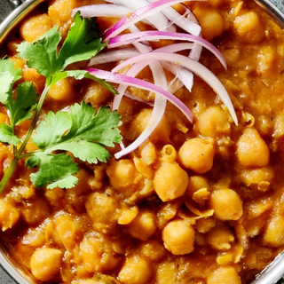 Spice-Infused Chickpea Symphony - Chana Masala - (650ml)