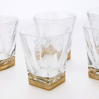 WG0006-V Shape Whisky Glass With Golden Detail