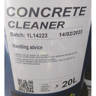 Concrete cleaner