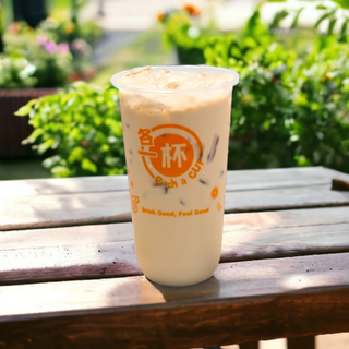 Red Milk Tea, no pearls (M)