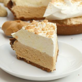 Peanut Butter Creme Pie - 9 inch 