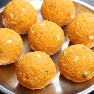 Laddu  8 Counts