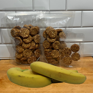 Banana Sample Pack - 4 Biscuits (Suggested Retail $2.00)