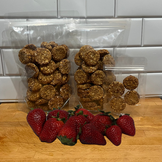 Strawberry Large Bag - 40 Biscuits (Suggested Retail $18.00)