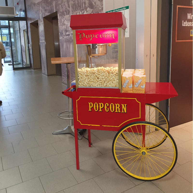 Popcornmaschine inkl. Popcorn