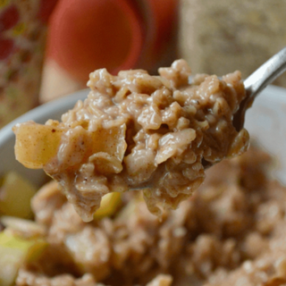 Oatmeal Bomb- Apple Cinnamon