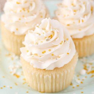 Vanilla Cupcakes Image