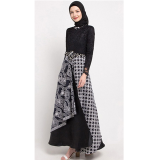 Baju Batik Wanita Muslim