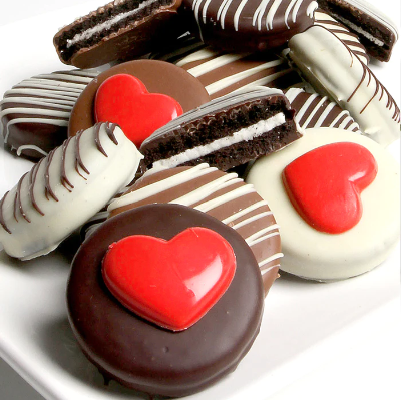 Chocolate Heart w/ Oreos Main Image