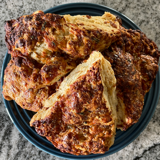 French onion scones 