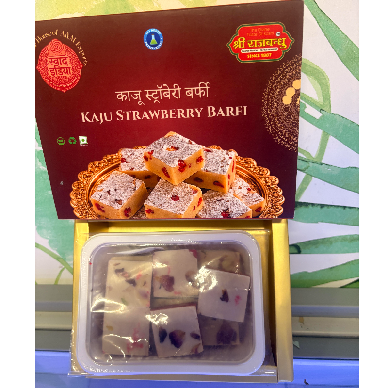 Kaju strawberry burfi Varanasi, UP -210gm 