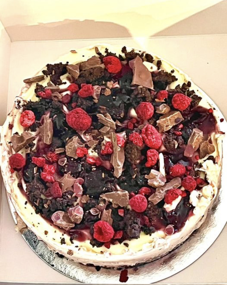 20cm Black Forrest Cheesecake Main Image