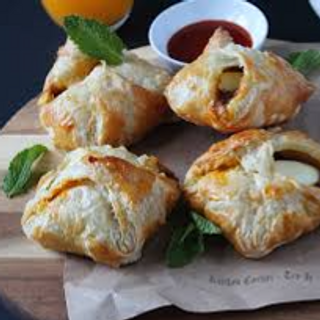 Egg Puffs (3 Nos)