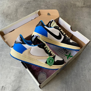 Fragment x Travis Scott x Nike Air Jordan 1 Retro Low - Thumbnail 6