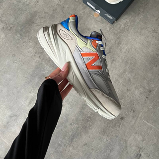 Kith x New Balance 990v6 “MSG Sandrift”  - Thumbnail 2