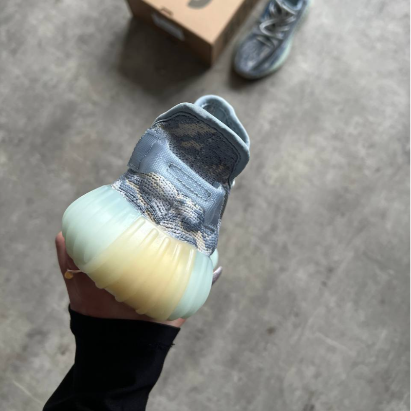 Yeezy Boost 350 V2 MX Frost Blue - Thumbnail (Preview) 3