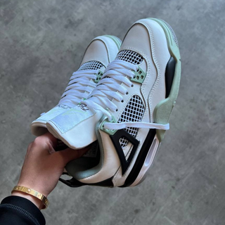 Nike Air Jordan 4 Retro Seafoam - Thumbnail 3