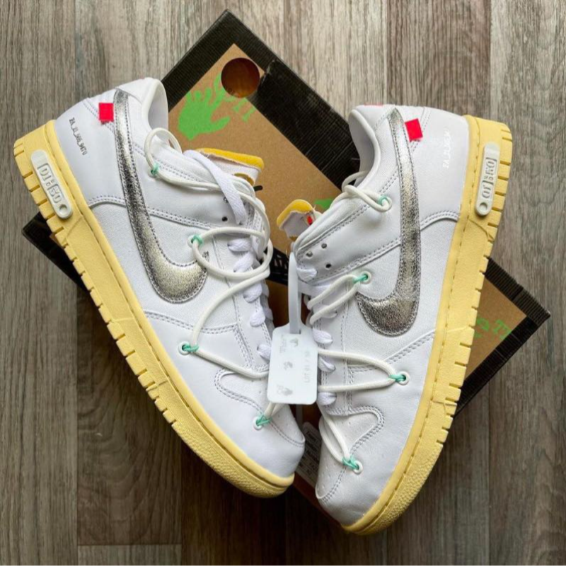 Off White x Nike Dunk  Low “Lot 01”  Main Image