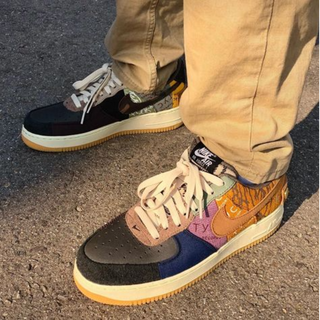 Travis Scott x Nike Air Force 1 Low 'Cactus Jack' - Thumbnail 5