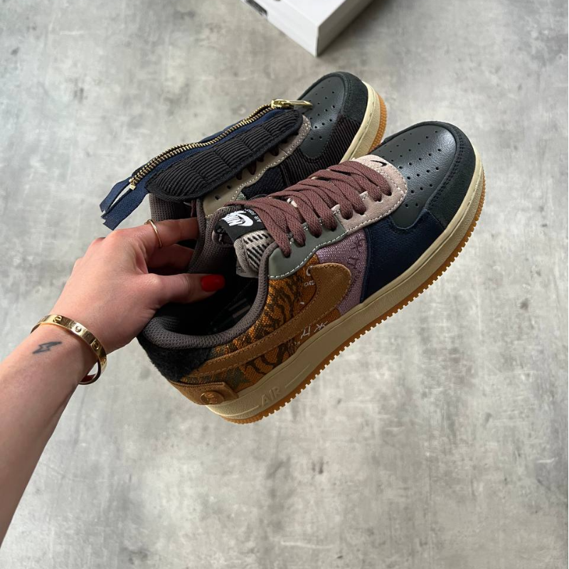 Travis Scott x Nike Air Force 1 Low 'Cactus Jack' - Thumbnail (Preview) 6