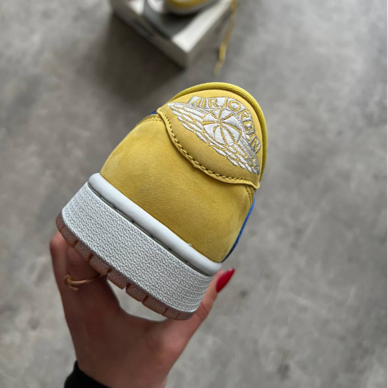 Travis Scott x Nike Air Jordan 1 Retro Low ‘Canary’  Elkins High - Thumbnail (Preview) 2