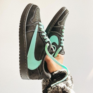 Travis Scott x Nike Air Jordan 1 Retro Low Tiffany Black - Thumbnail 4