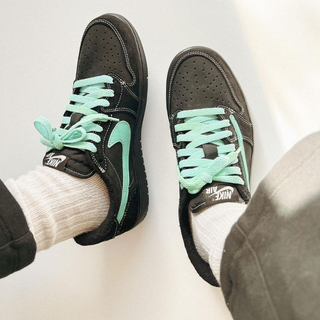 Travis Scott x Nike Air Jordan 1 Retro Low Tiffany Black - Thumbnail 2