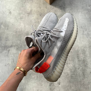 Yeezy Boost 350 V2 Tail Light - Thumbnail 3