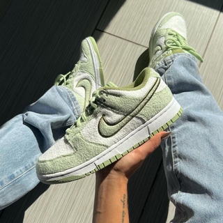 WMNS Nike Dunk Low SE 'Fleece - Honeydew' - Thumbnail 4