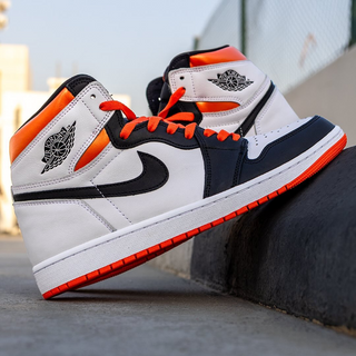 Nike Air Jordan 1 Retro High OG 'Electro Orange'