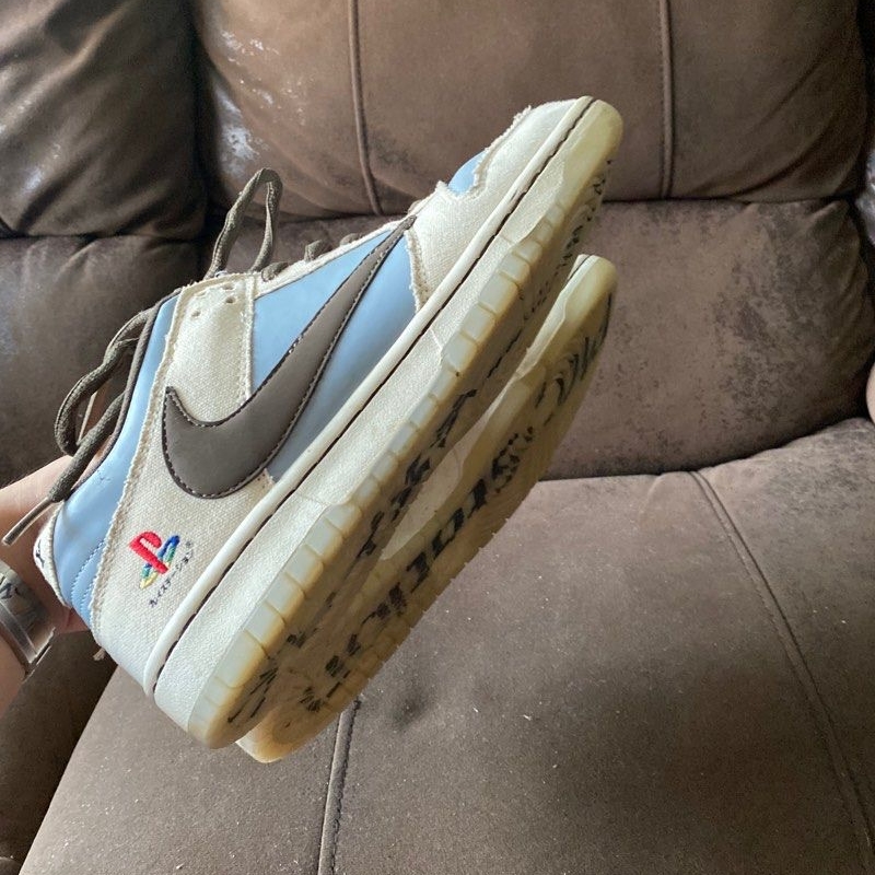 Travis Scott x Nike Dunk Low PlayStation - Thumbnail (Preview) 3