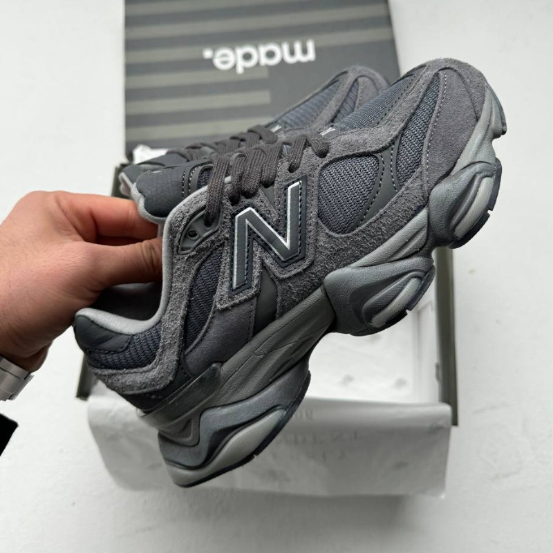 New Balance 9060 Magnet Suede Black - Thumbnail (Preview) 3