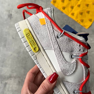 Off White x Nike Dunk  Low “Lot 13” Suede - Thumbnail 3