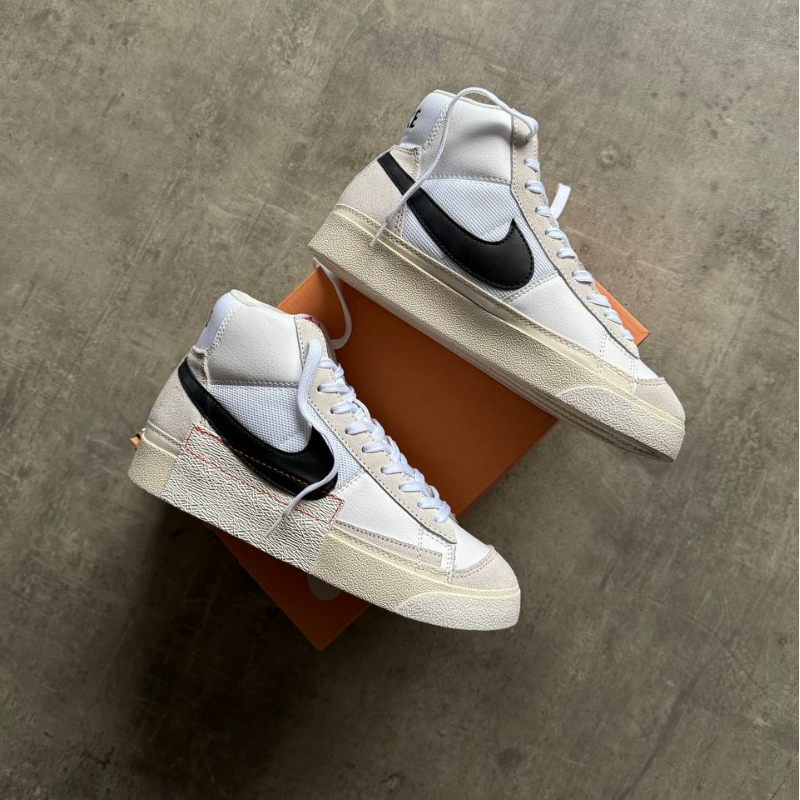 Nike Blazer Mid '77 Pro Club 'Remastered -  Bone Black - Thumbnail (Preview) 2