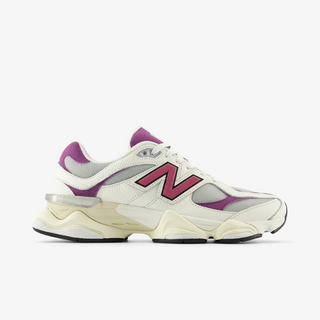 New Balance 9060 WMNS 'Magenta'