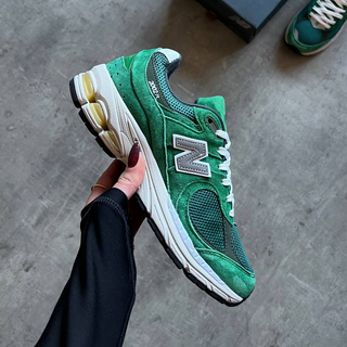 New Balance 2002R Green 