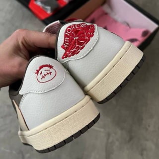 Travis Scott x Nike Air Jordan 1 Retro Low OG 'Reverse Mocha' ❦ - Thumbnail 5