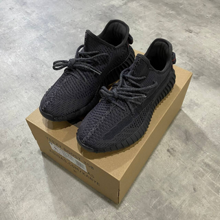 Yeezy Boost 350 V2 Black Non Reflective  - Thumbnail 3