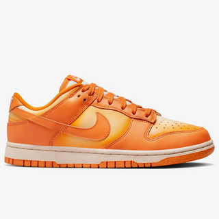 Nike Dunk Low 'Magma Orange' (W)