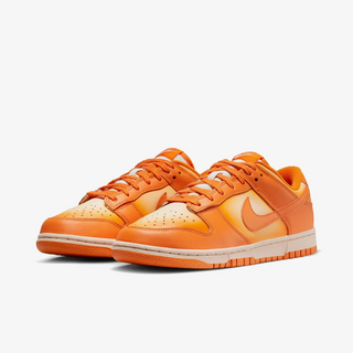 Nike Dunk Low 'Magma Orange' (W) - Thumbnail 3