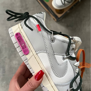 Off White x Nike Dunk  Low “Lot 22” - Thumbnail 4