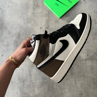 Nike Air Jordan 1 Retro High OG 'Dark Mocha' - Thumbnail 2