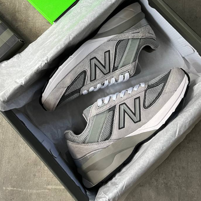 New Balance 990 V5 USA Grey  - Thumbnail (Preview) 4