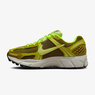 Nike Zoom Vomero 5 'Volt & Moss' (W) - Thumbnail 3